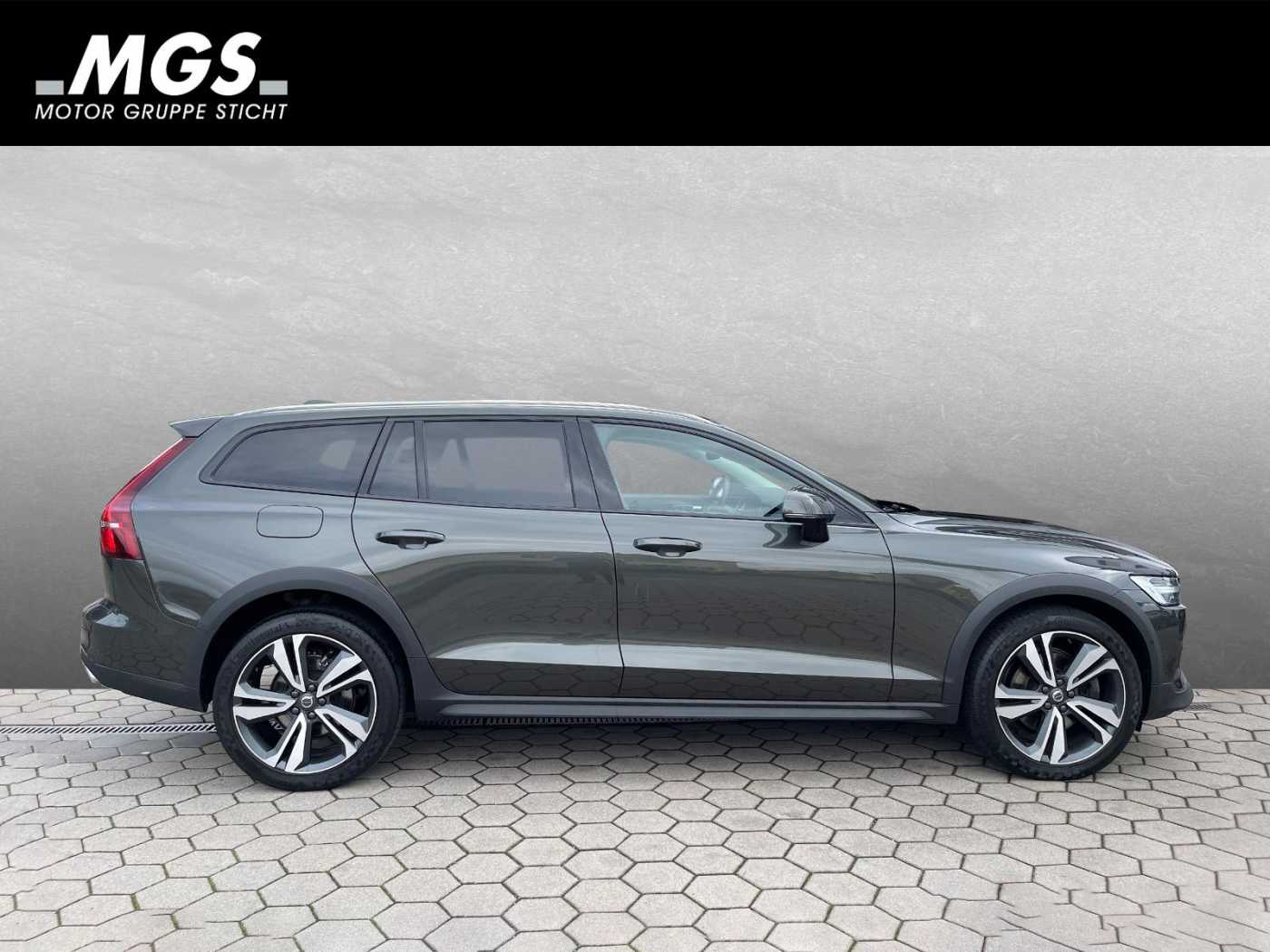 Volvo  V60 Pro 2.0 Diesel #SOUND #WINTER